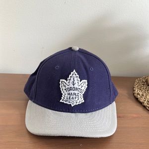 Maple leafs fitted hat , 7 1/8